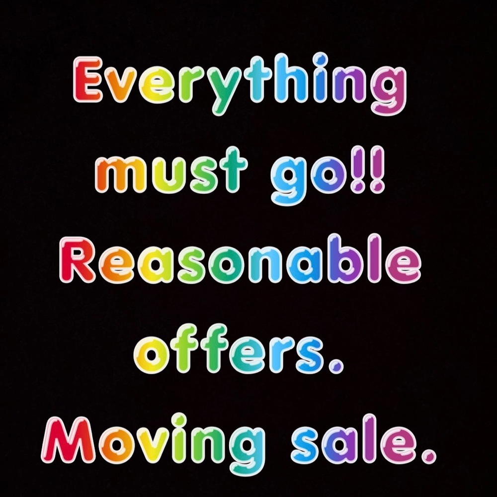 Moving sale
